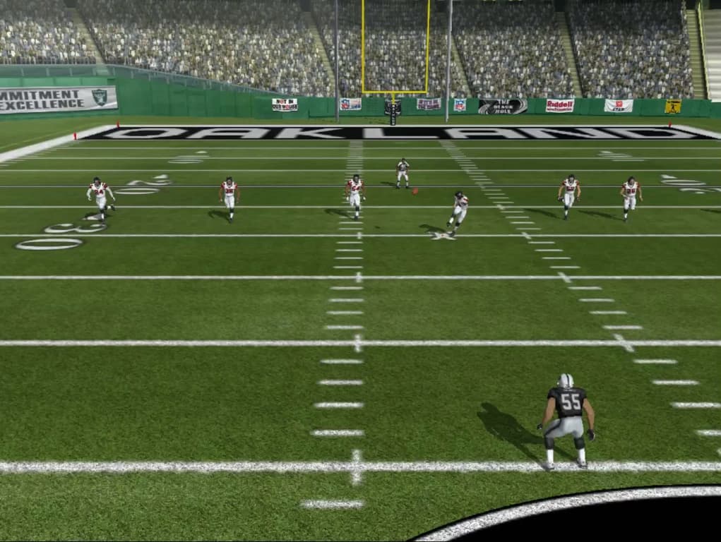 https://media.imgcdn.org/repo/2023/08/madden-nfl-08/64eeca403a53e-madden-nfl-08-screenshot12.webp
