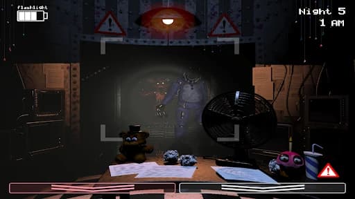 https://media.imgcdn.org/repo/2023/10/five-nights-at-freddy-s-2/6540eb3234d54-com-scottgames-fnaf2-screenshot10.webp