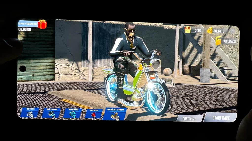 https://media.imgcdn.org/repo/2024/10/cg-moto-online-motorcycle/6708bff8ca388-cg-moto-online-motorcycle-screenshot6.webp
